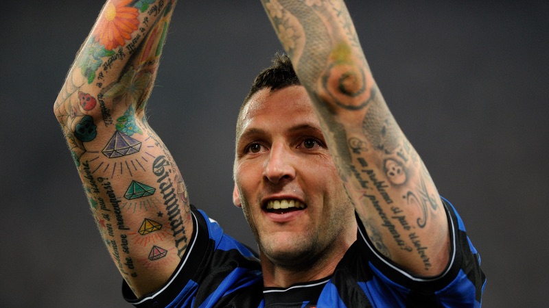 Còn Materazzi có lẽ bị coi là kẻ thù của nước Pháp Còn Materazzi có lẽ bị coi là kẻ thù của nước Pháp